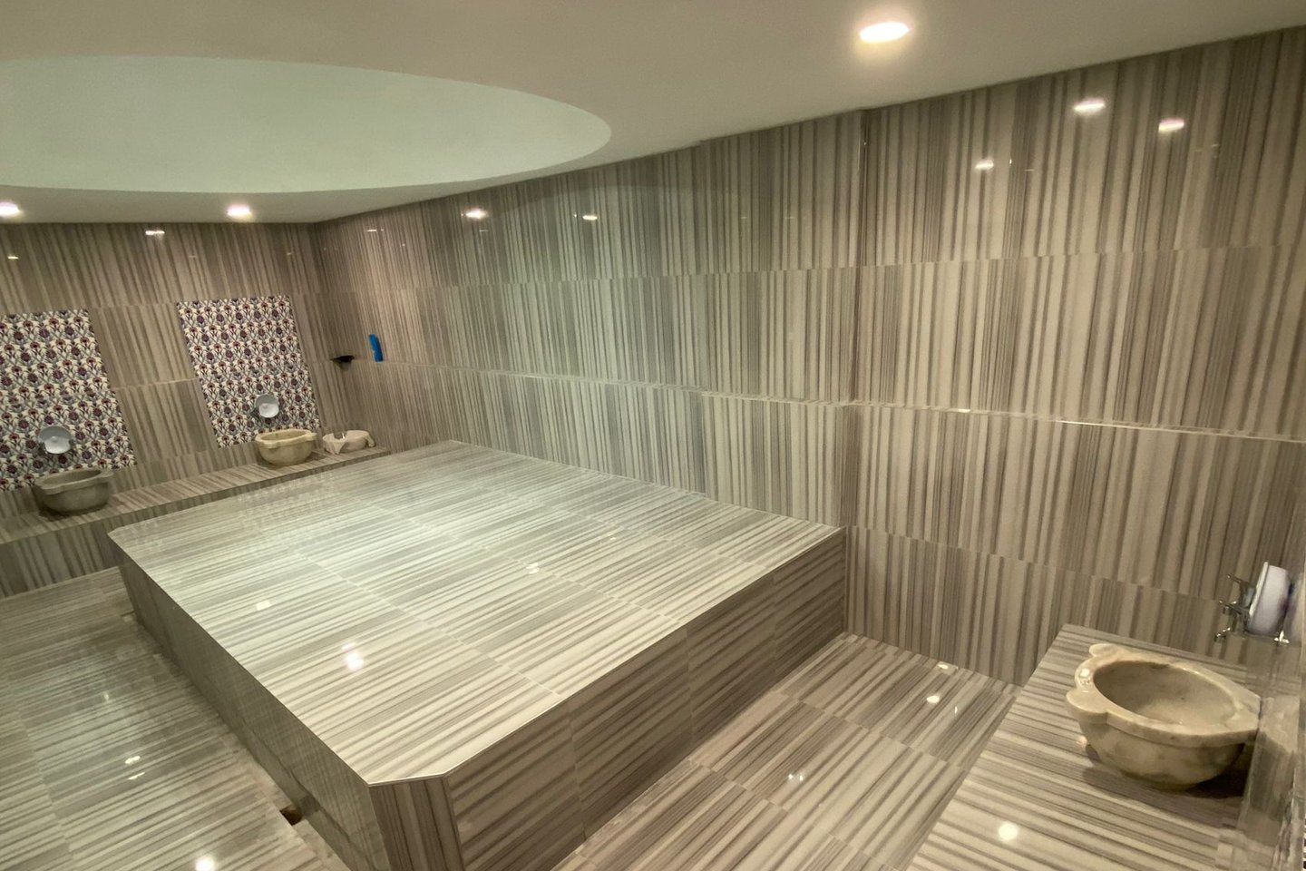 Ring Hamam SPA mermer iç mekân